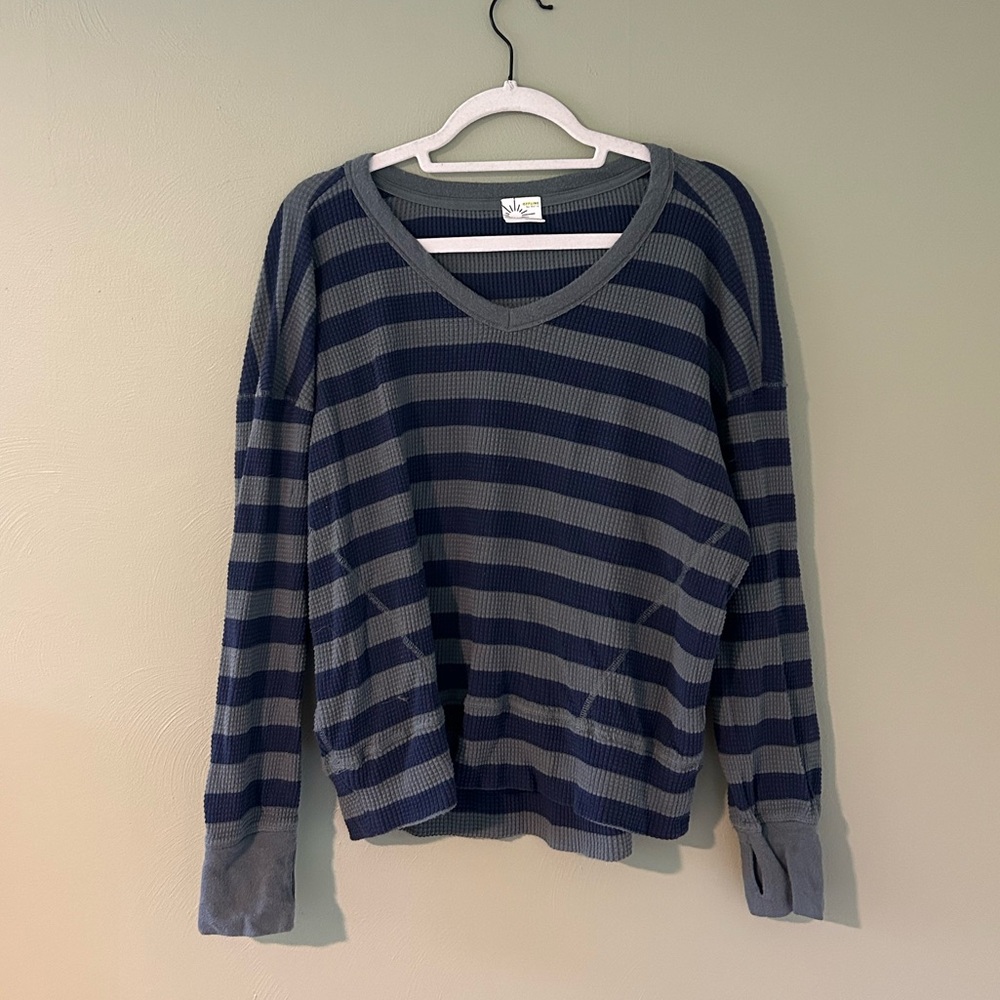 aerie waffle knit shirt